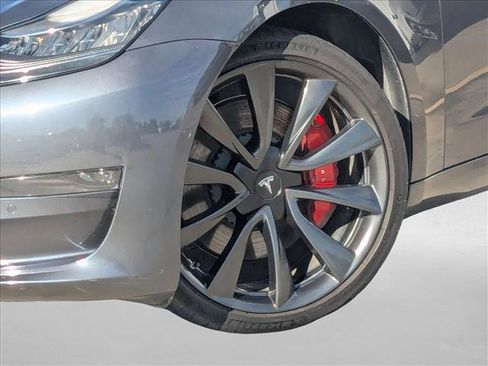 Used 2020 Tesla Model 3 Performance image 24