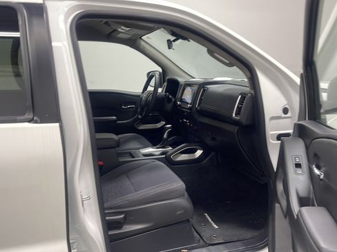 Used 2023 Nissan Frontier SV AWD/4WD image 20