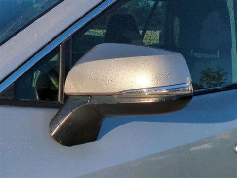 Used 2024 Toyota RAV4 XLE image 13