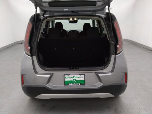 Used 2023 Kia Soul LX w/ Option Group 015 FWD image 29
