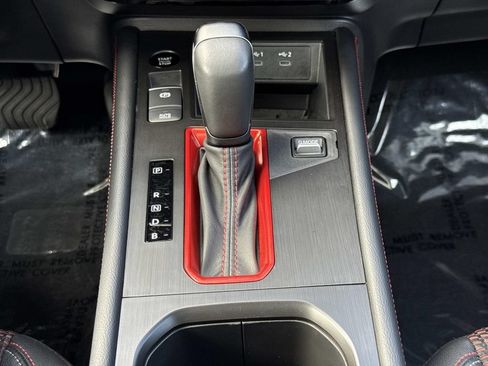 Used 2026 Nissan Kicks SR w/ SR Premium Package AWD/4WD image 8