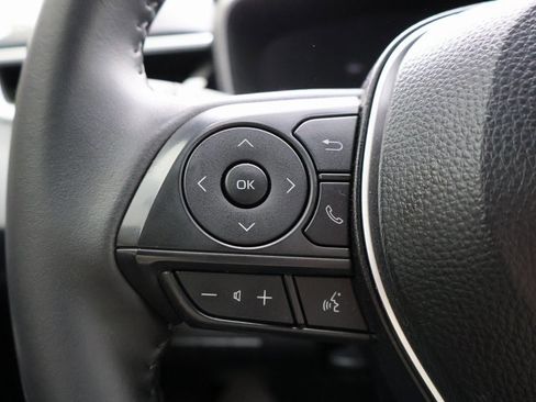 Used 2025 Toyota Corolla XSE image 27