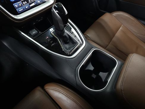 Used 2022 Subaru Outback Touring image 29