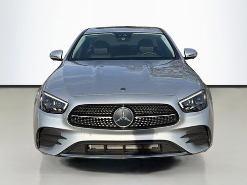 Used 2023 Mercedes-Benz E 350 4MATIC Sedan image 8