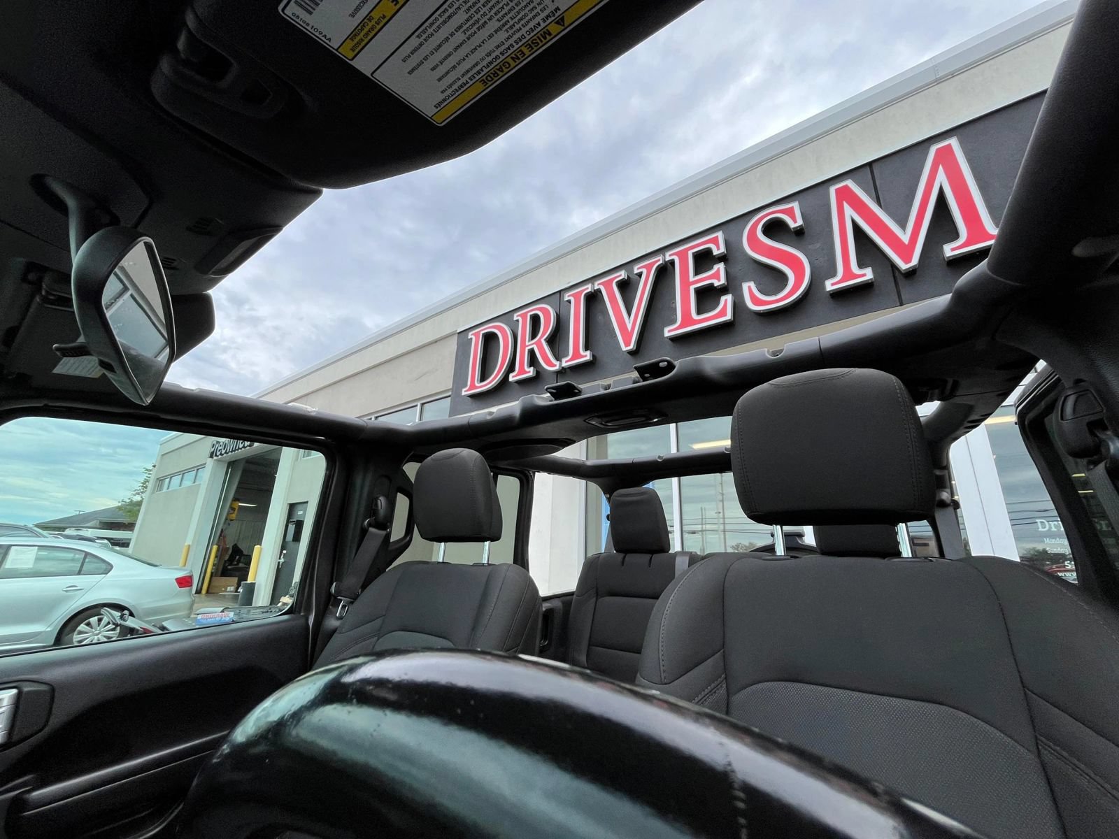 Used 2020 Jeep Wrangler Unlimited Sport S AWD/4WD image 40