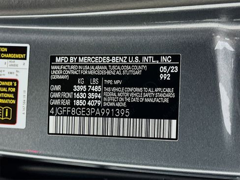 Certified 2023 Mercedes-Benz GLS 580 4MATIC image 37