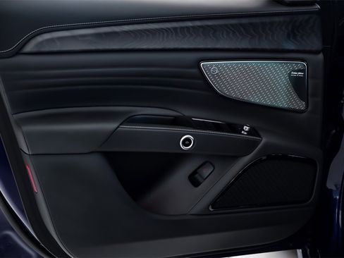 New 2025 Maserati Grecale GT image 23