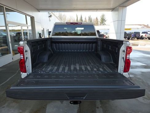 New 2026 Chevrolet Silverado 2500 Custom w/ Custom Convenience Package image 37