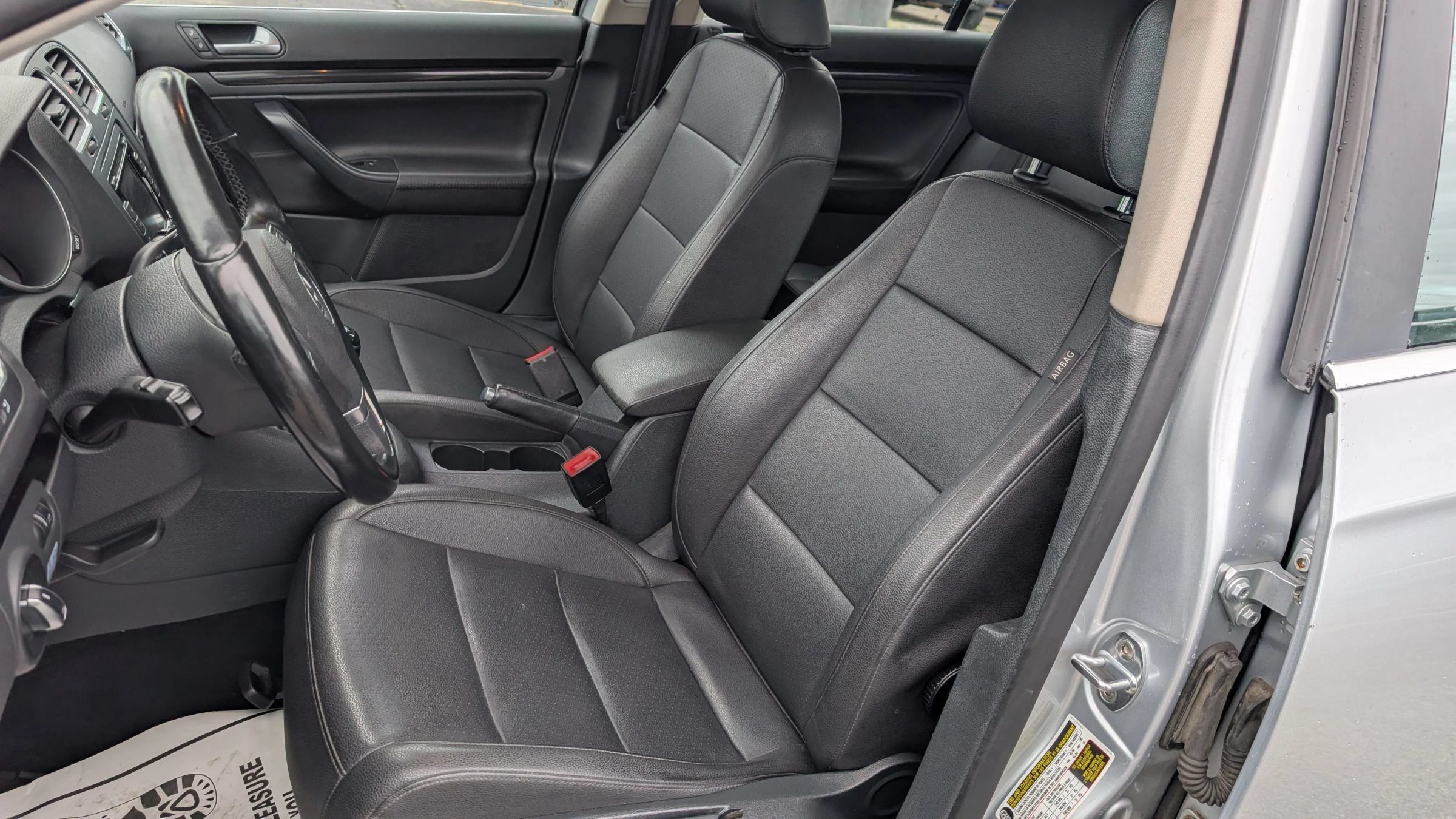 Used 2014 Volkswagen Jetta TDI FWD image 12