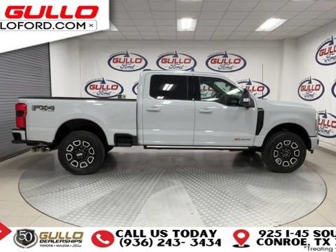 Used 2026 Ford F250 Platinum AWD/4WD image 9