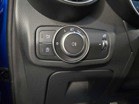 Used 2018 Alfa Romeo Stelvio Ti Sport image 22