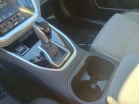Certified 2023 Subaru Outback Premium image 30