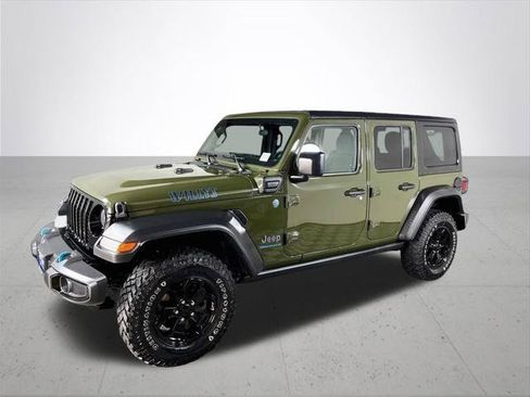 Certified 2023 Jeep Wrangler Unlimited w/ Cold Weather Group AWD/4WD image 2