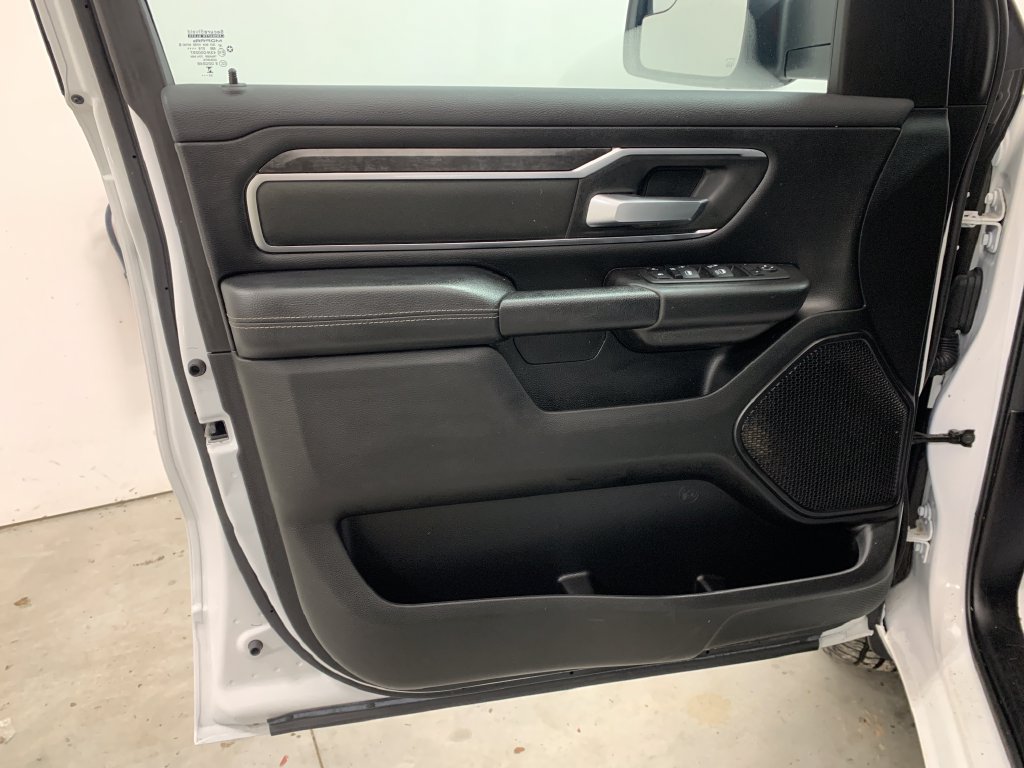 Used 2024 RAM 1500 Big Horn AWD/4WD image 5