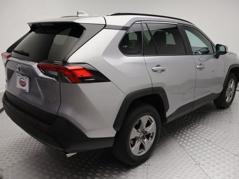 Certified 2025 Toyota RAV4 XLE FWD image 8