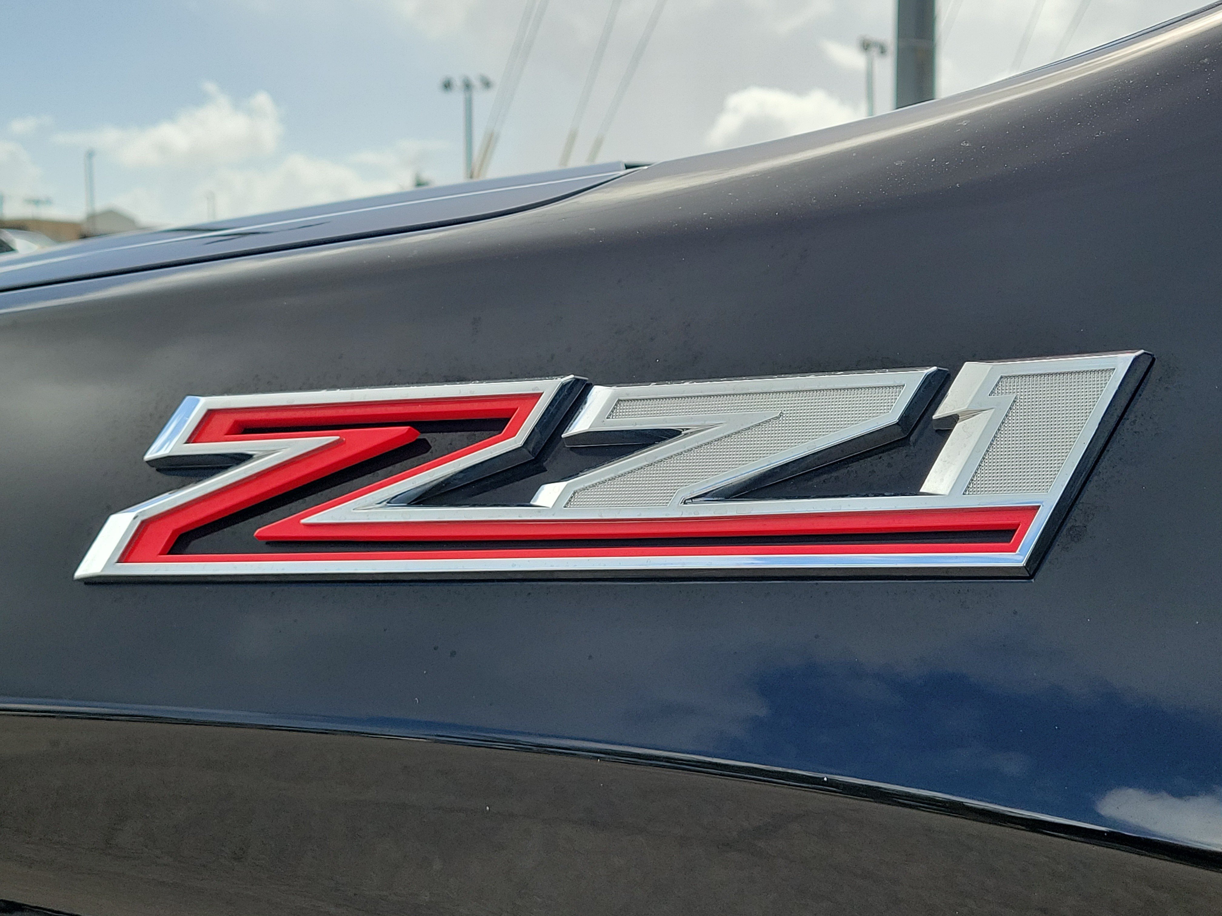 Used 2020 Chevrolet Silverado 1500 LT w/ All-Star Edition AWD/4WD image 11