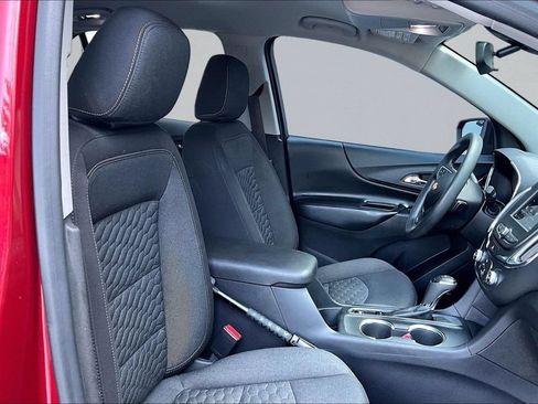 Used 2019 Chevrolet Equinox LT FWD image 30
