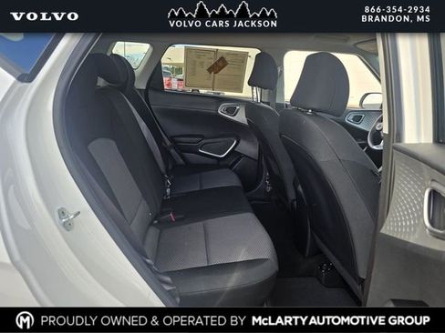 Used 2022 Kia Soul LX image 21