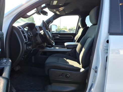 Used 2019 RAM 1500 Big Horn AWD/4WD image 13