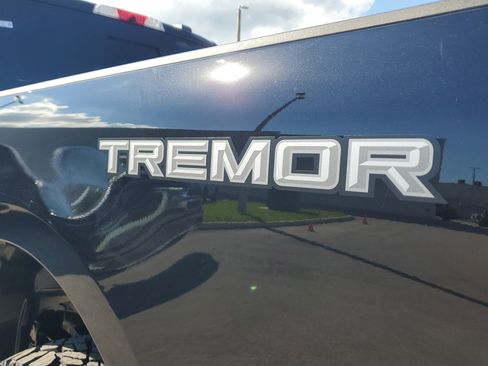 New 2026 Ford F250 Platinum w/ Tremor Off-Road Package image 8