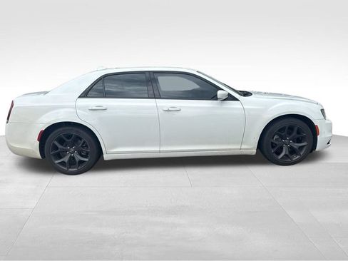 Used 2022 Chrysler 300 S RWD image 46