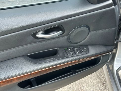 Used 2010 BMW 335d Sedan image 12