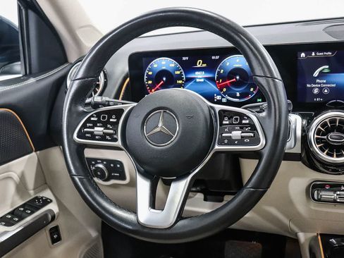 Used 2022 Mercedes-Benz GLB 250 image 16