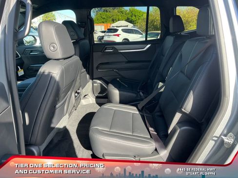 New 2026 GMC Acadia Elevation w/ Elevation Premium Package image 11