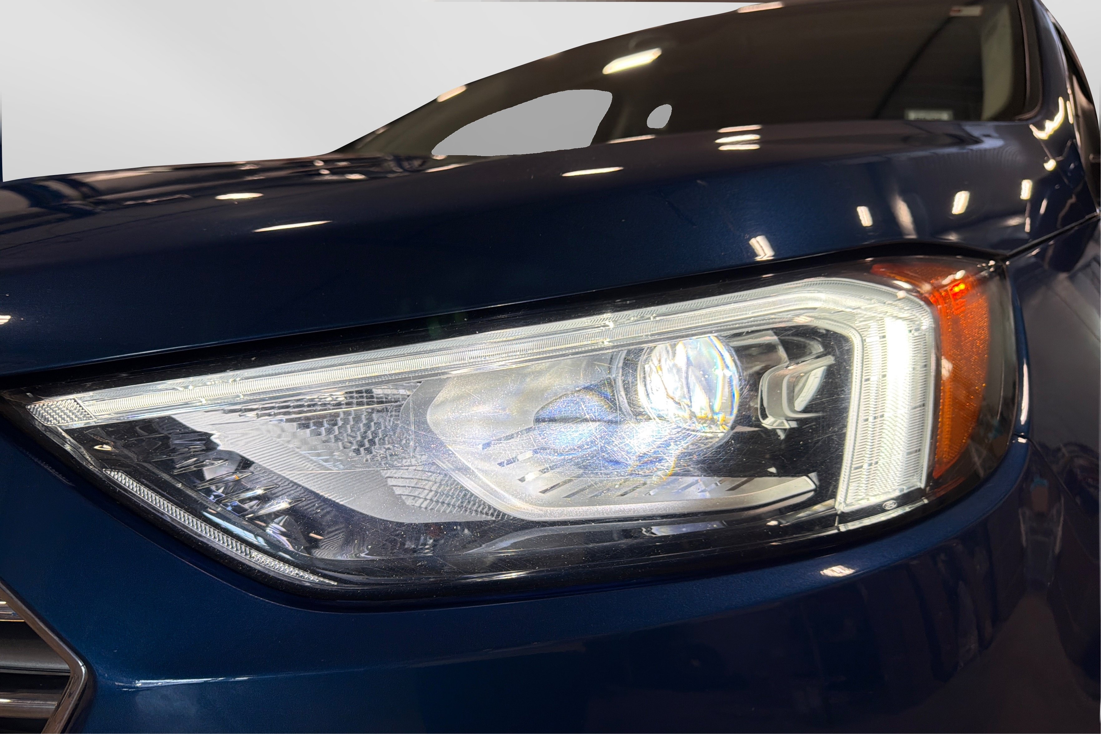 Used 2020 Ford Edge Titanium AWD/4WD image 13