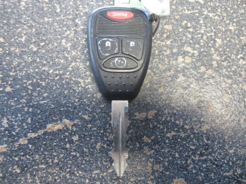 Used 2014 Jeep Wrangler Unlimited Sahara w/ Dual Top Group image 37