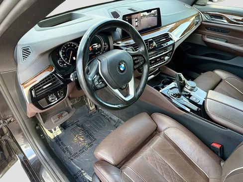 Used 2018 BMW 640i Gran Turismo xDrive AWD/4WD image 25