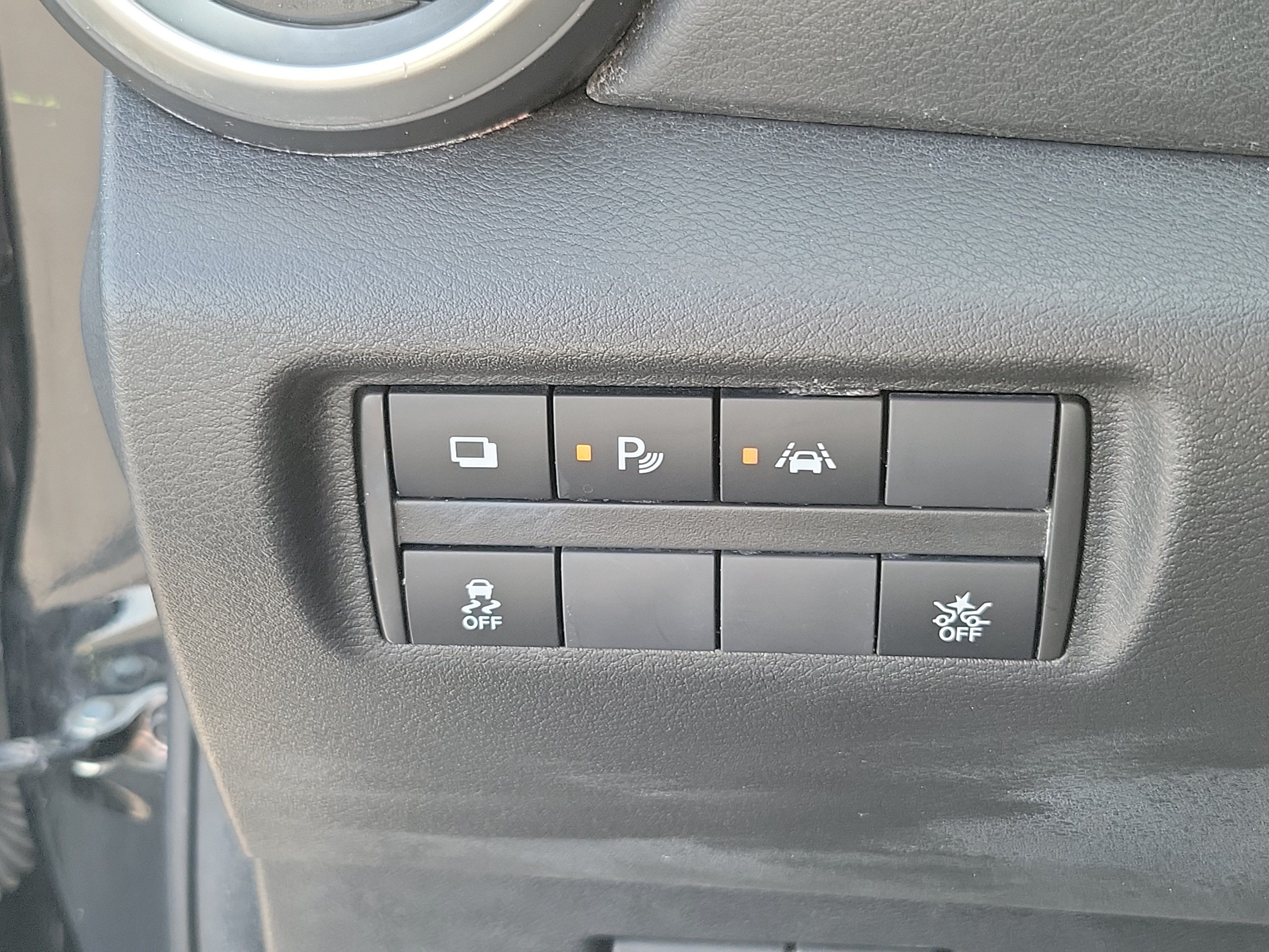 Used 2024 Nissan Versa S w/ S Plus Package FWD image 18