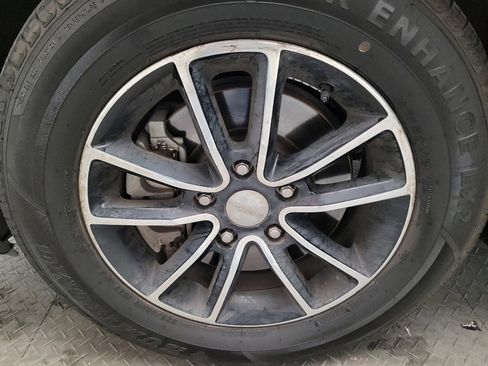 Used 2019 Dodge Grand Caravan GT FWD image 31