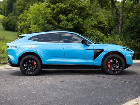 Used 2021 Aston Martin DBX AWD/4WD image 8