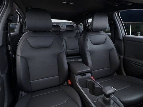 New 2026 Kia K4 EX image 15
