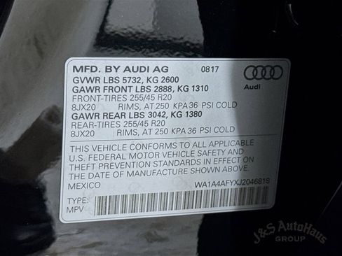 Used 2018 Audi SQ5 Premium Plus w/ S Sport Package image 40