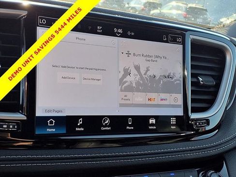 New 2026 Chrysler Pacifica Select FWD image 8