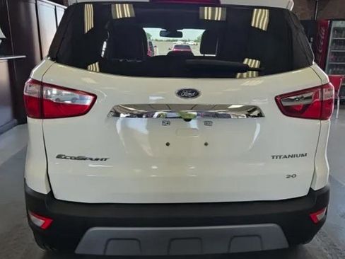 Used 2019 Ford EcoSport Titanium image 4