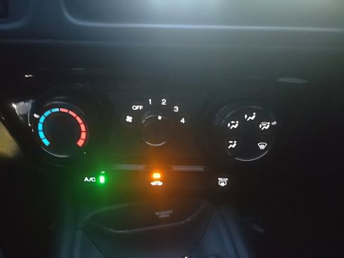 Certified 2022 Honda HR-V Sport image 28