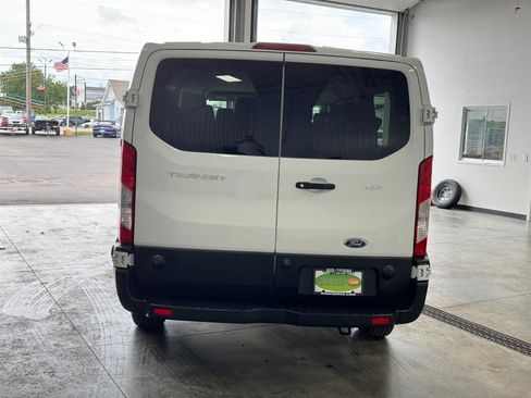 Used 2019 Ford Transit 350 XLT RWD image 38