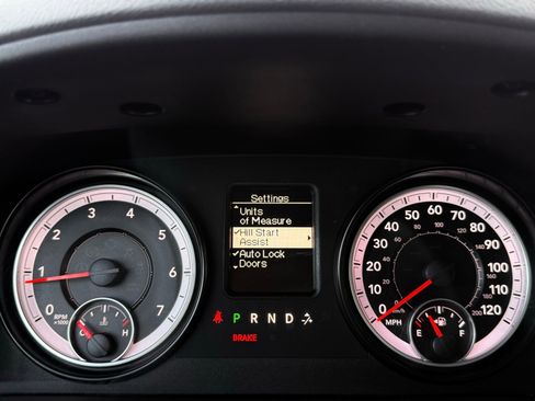 Used 2015 RAM 1500 Tradesman w/ Popular Equipment Group image 37