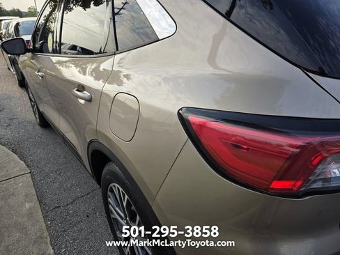 Used 2020 Ford Escape SEL FWD image 7