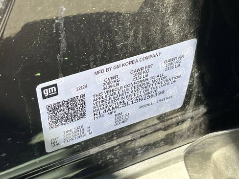 Used 2025 Buick Encore GX Preferred AWD/4WD image 28