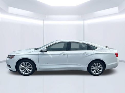 Used 2020 Chevrolet Impala LT w/ LT Convenience Package FWD image 2