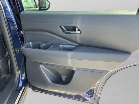New 2026 Nissan Pathfinder SV FWD image 14