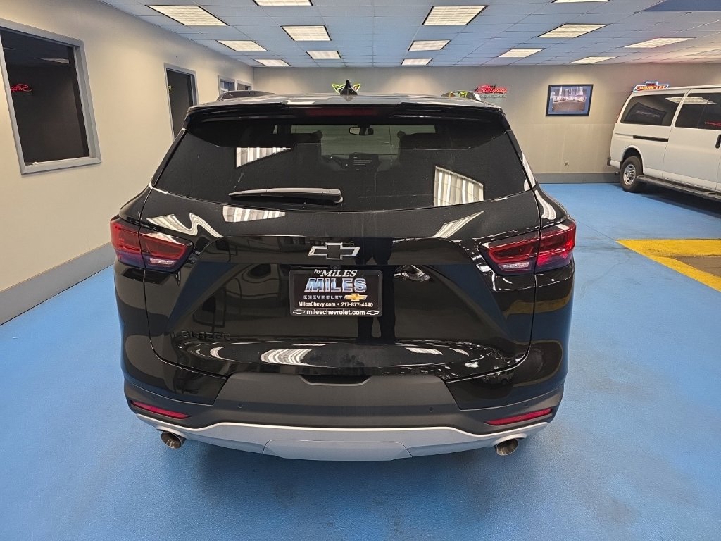 New 2026 Chevrolet Blazer LT w/ Convenience Package FWD image 4