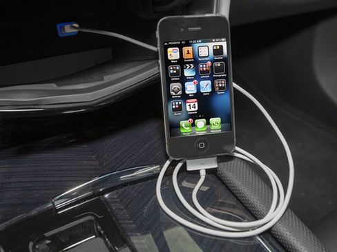 Used 2013 Cadillac XTS Premium image 11