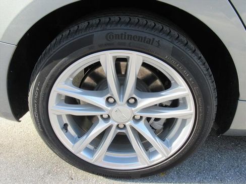 Used 2023 Cadillac CT4 Luxury w/ Sun And Sound Package RWD image 31