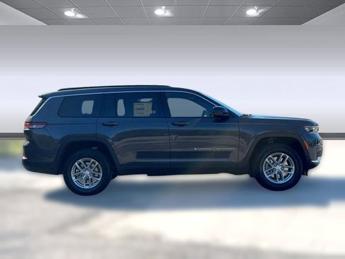 New 2025 Jeep Grand Cherokee L Laredo w/ Luxury Tech Group I image 7