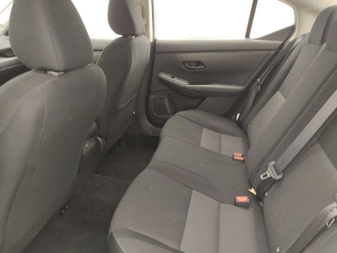 Used 2025 Nissan Sentra SV FWD image 18